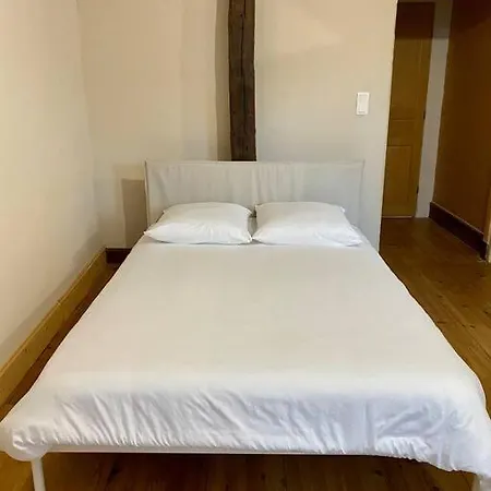De 50m2 Au Centre De Apartment